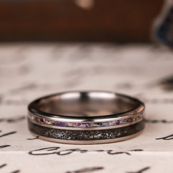 (In-Stock) Custom Men s Titanium Wedding Band with Meteorite Dust & Flower Inlays - Size 8.5 | 5mm Wide Sale