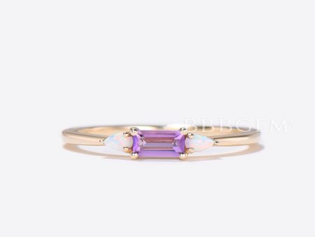 Baguette Cut Amethyst Wedding Band Three Stone Everyday Band for Family Mom Best Friend Hot on Sale