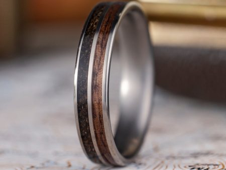 (In-Stock) The Great War | Men s Titanium Wedding Band with Rifle Stock Wood & WWI Uniform - Size 11 | 5mm Wide Cheap