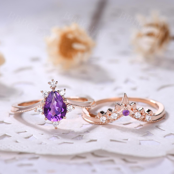 Natural Amethyst Purple Crystal Ring Set 2 Pieces Pear Cut Shaped Band Wedding Ring For Cheap