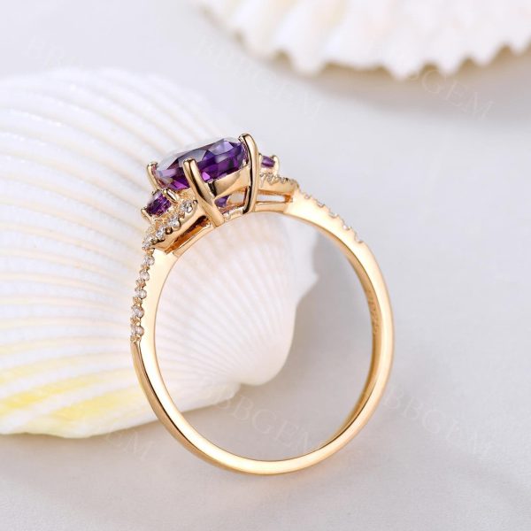 Vintage 6x8mm Oval Cut Amethyst Diamond Engagement Ring In Yellow Gold Cheap