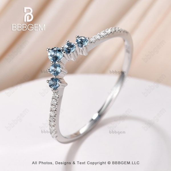 Curve Wedding Band with 5-round Aquamarine Platinum White Gold Chevron Nesting Stacking Ring Online Hot Sale