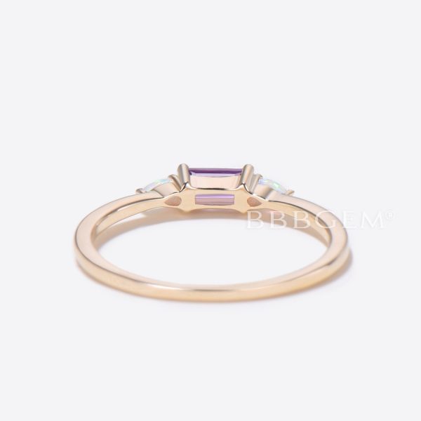 Baguette Cut Amethyst Wedding Band Three Stone Everyday Band for Family Mom Best Friend Hot on Sale