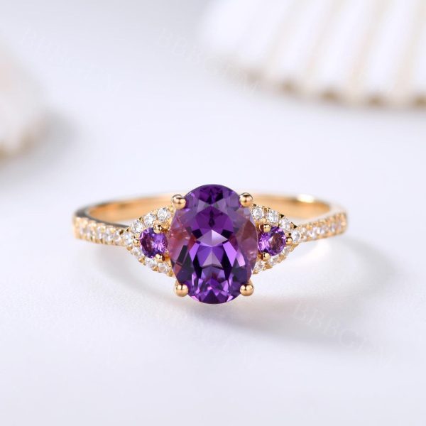 Vintage 6x8mm Oval Cut Amethyst Diamond Engagement Ring In Yellow Gold Cheap