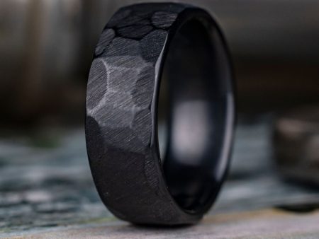 (In-Stock) The Apollo Noir | Men s Hammered Black Titanium Wedding Band - Size 9.5 | 8mm Wide Online now